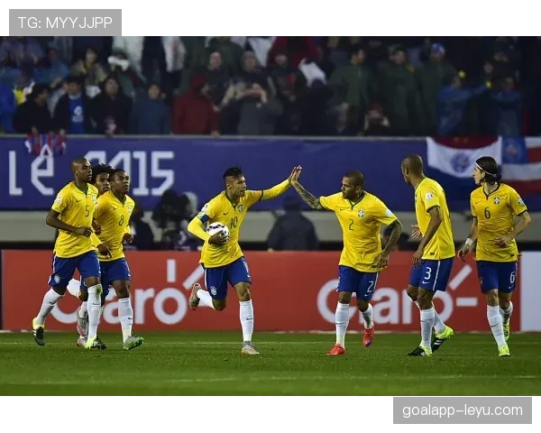 秘鲁队闪电反击制胜，关键一役力克强敌表现抢眼