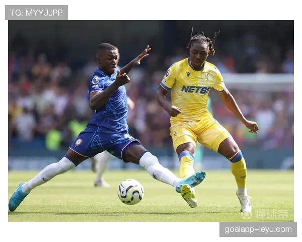 凯塞多防守端表现亮眼,成球队后防无形财富 凯塞多防守端表现亮眼,成球队后防无形财富