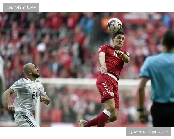 巴塞罗那新援训练表现稳健，有望为球队注入新活力