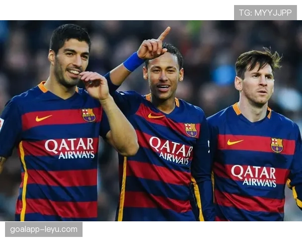 莱万多夫斯基的更衣室领袖角色解析 莱万多夫斯基的更衣室领袖角色解析